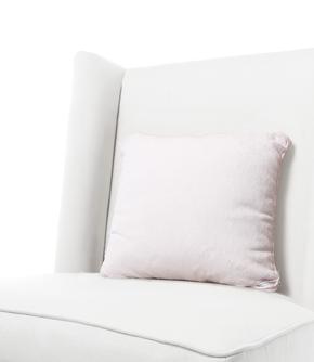 Luxury Throws, Pillows & Accessories