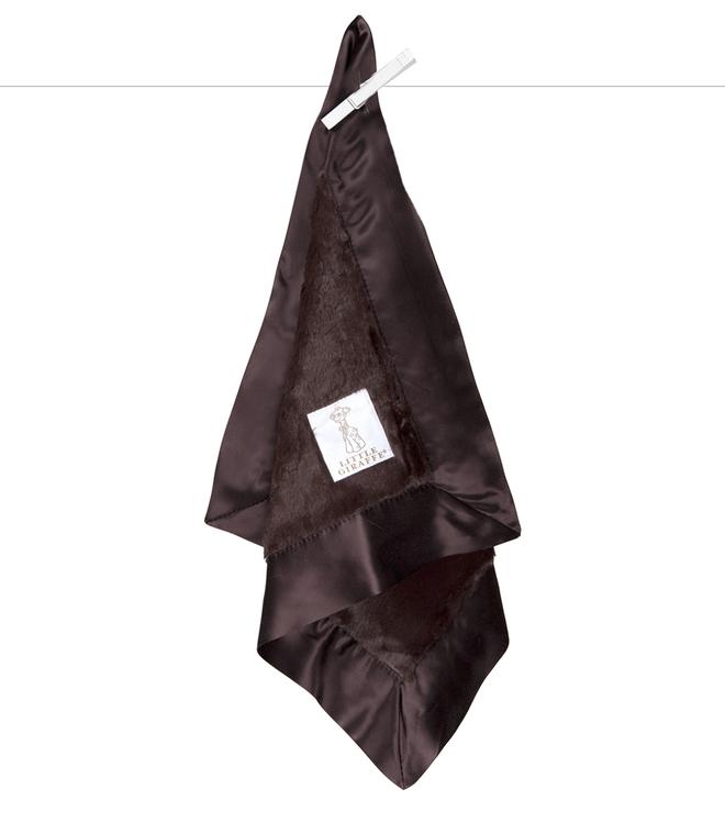 Luxe™ Embossed Giraffe Blanky