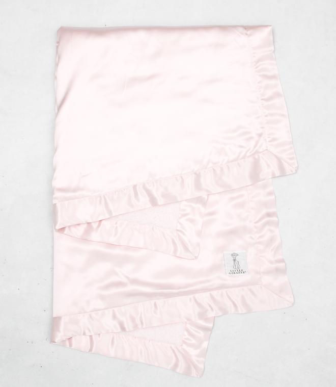 Trendy baby blankets Free shipping on baby blankets at dvlnpxiuf.ga Shop receiving blankets, swaddling cloths & more blankets for babies. Free shipping & returns.